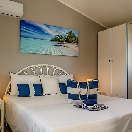 Naxos Loft Tatil Evi *
